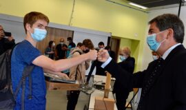 Rentrée scolaire 2021-2022 : Jean Rottner et Elisabeth Laporte se rendent au Lycée Jean Mermoz de Saint-Louis (68)