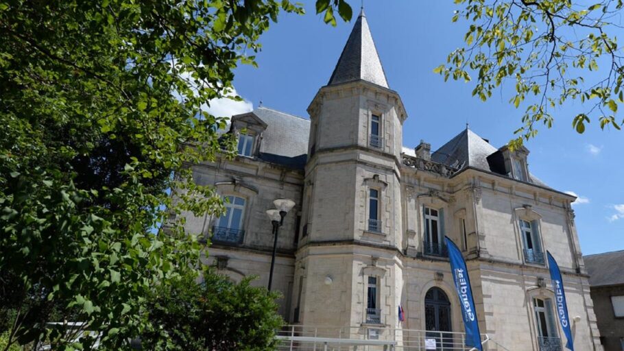 Maison de la Région de Troyes / Chaumont