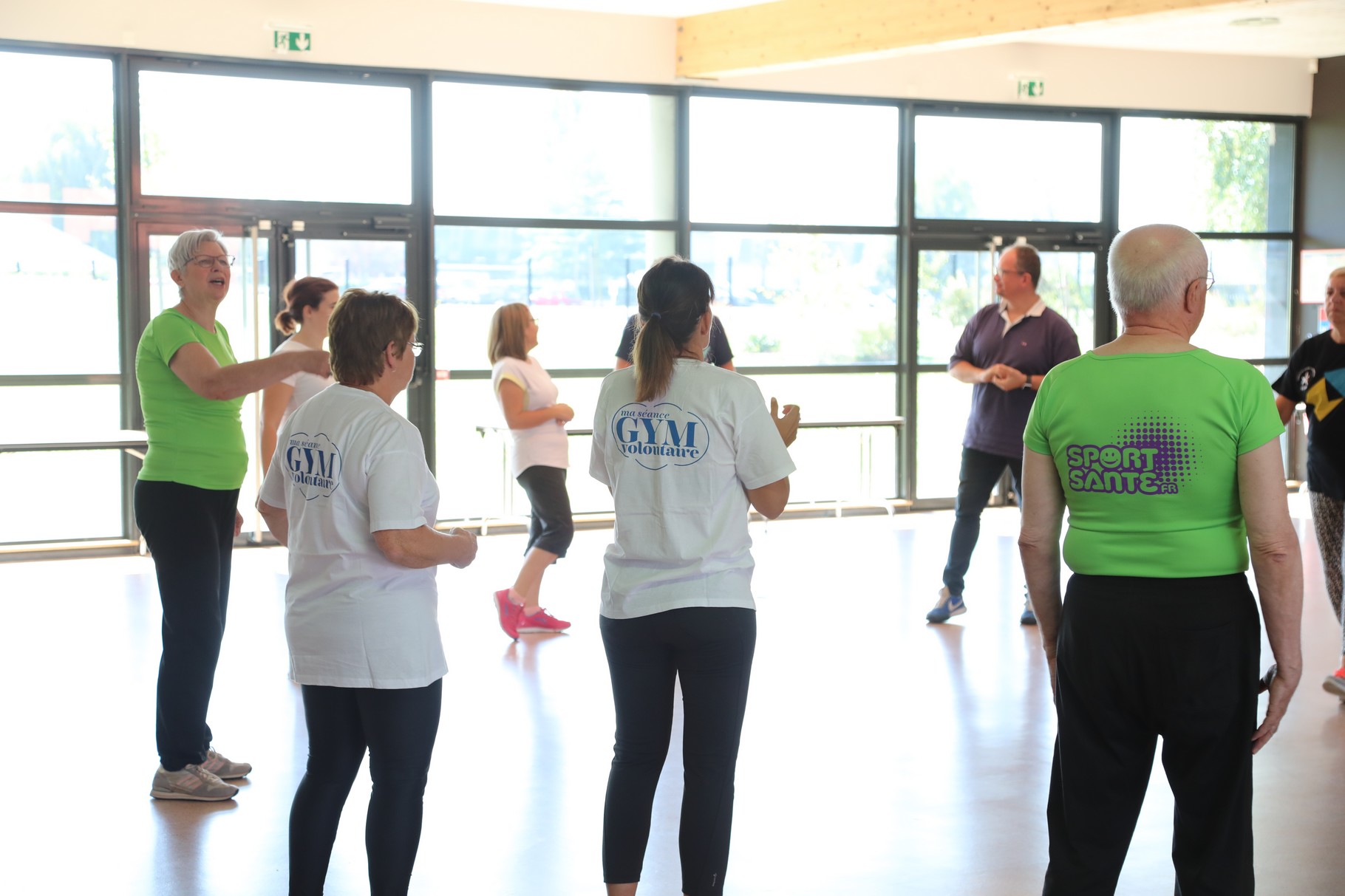 Cours de gym en salle