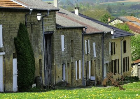 Aide aux propriétaires privés pour la rénovation de leur patrimoine dans les Ardennes