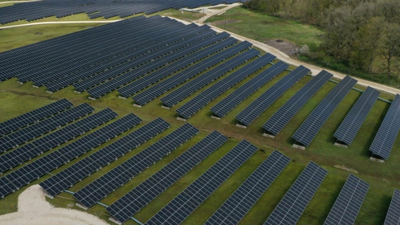La Région accompagne l’implantation de la Gigafatory Holosolis