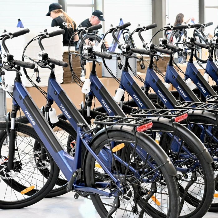 CIBOX inaugure son usine de vélos électriques à Revin