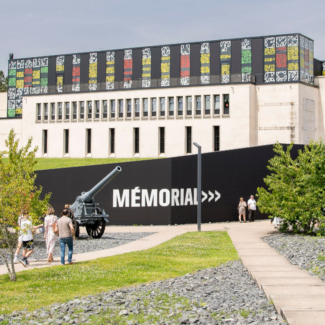 Une nouvelle stratégie mémorielle