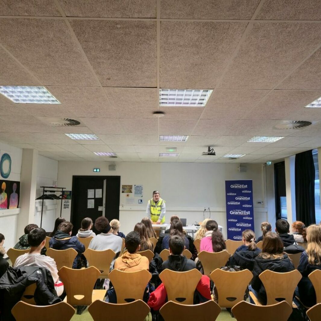 Transport scolaire : quand des collégiens sont sensibilisés à la sécurité