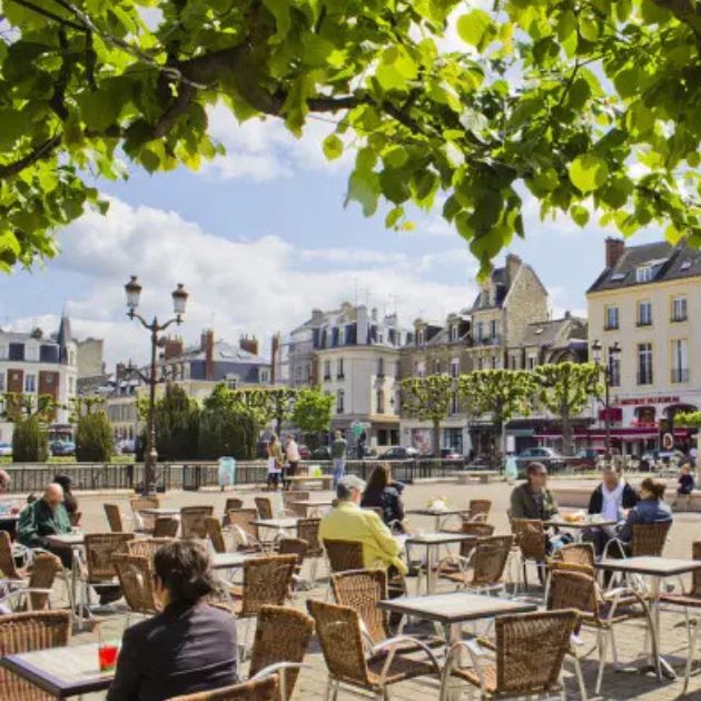 Sacrée Balade : découverte de la ville et dégustation de Champagne